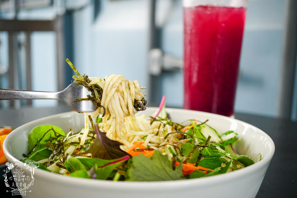 墾丁美食[珊珊來食法式甜點早午餐]墾丁也能品嘗到法國藍帶甜點!恆春老街美食推薦~