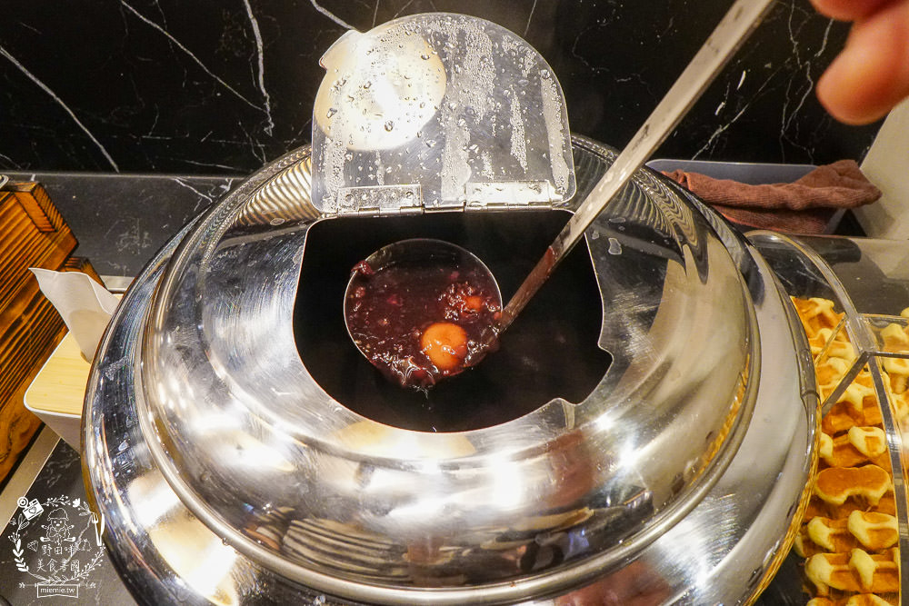 高雄[男前燒肉火烤兩吃吃到飽]泉成集團新品牌入駐夢時代!超霸氣88品自助吧最低688元起