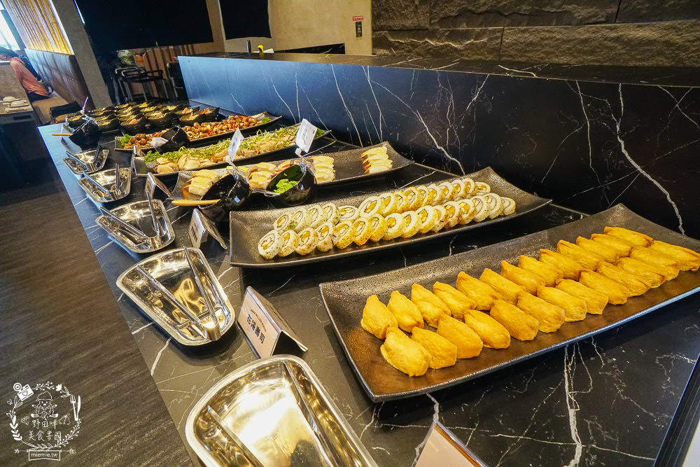 高雄[男前燒肉火烤兩吃吃到飽]泉成集團新品牌入駐夢時代!超霸氣88品自助吧最低688元起