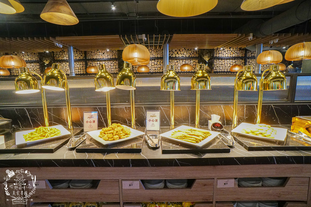 高雄[男前燒肉火烤兩吃吃到飽]泉成集團新品牌入駐夢時代!超霸氣88品自助吧最低688元起