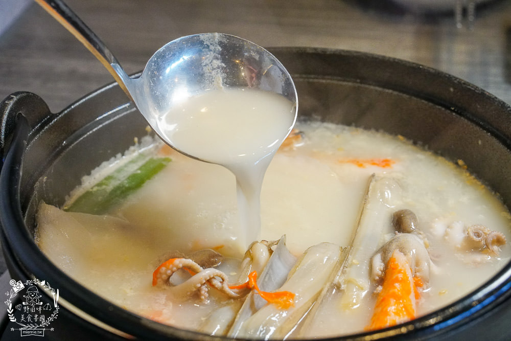 高雄[男前燒肉火烤兩吃吃到飽]泉成集團新品牌入駐夢時代!超霸氣88品自助吧最低688元起