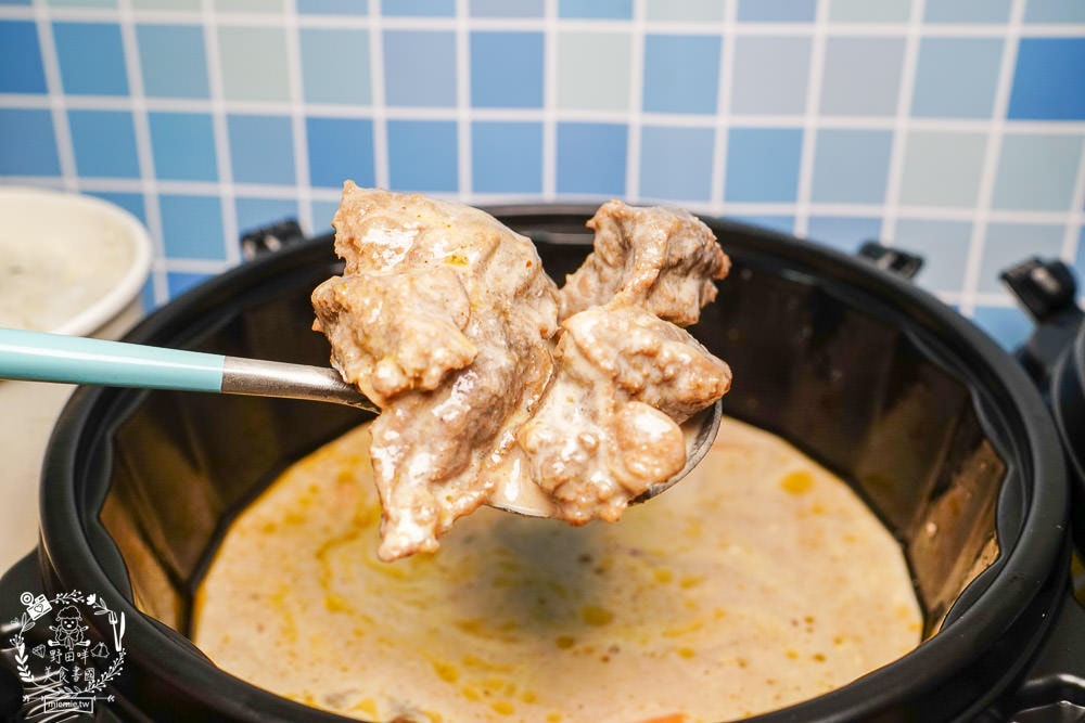 異食界E world 異國料理專賣|中韓日泰式料理一次擁有的特色便當店!山東正宗黃燜雞銷魂推薦!