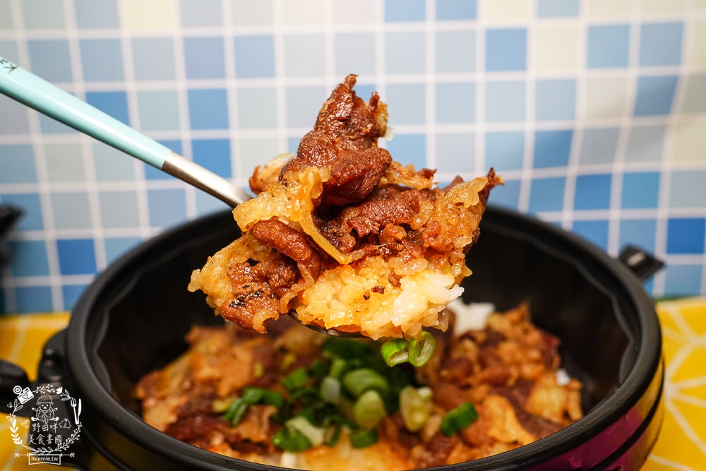 異食界E world 異國料理專賣|中韓日泰式料理一次擁有的特色便當店!山東正宗黃燜雞銷魂推薦!