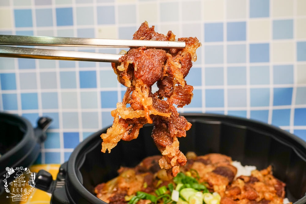 異食界E world 異國料理專賣|中韓日泰式料理一次擁有的特色便當店!山東正宗黃燜雞銷魂推薦!