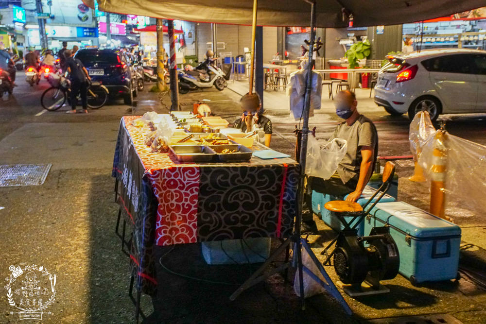 高雄[登發夜市/仁雄路夜市]每周一限定的高雄夜市!超多好吃好逛的美食攤位!