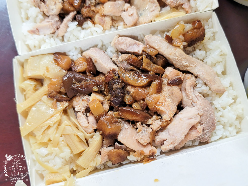 高雄[盧東港鮪魚飯湯]鳳山超人氣小吃!滿滿的鮪魚飯居然只要30元?多種海鮮的鮪魚飯湯只要50元?