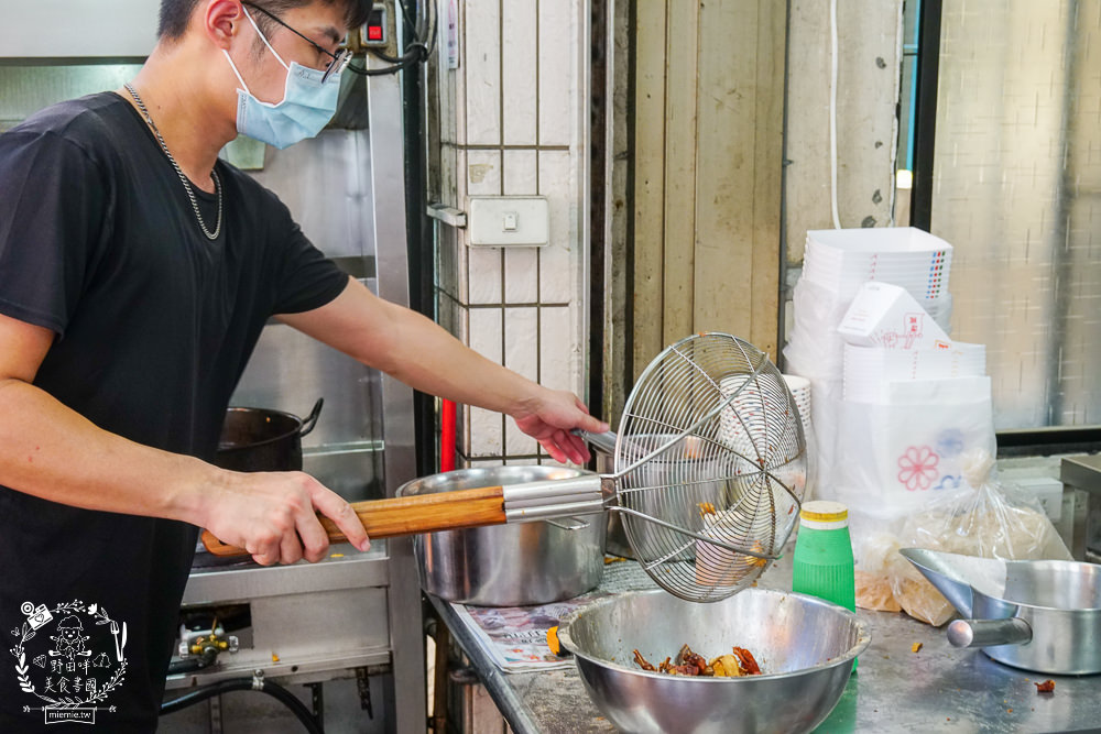 高雄[真佳味烤鴨]烤鴨三吃人氣推薦!手工餅皮厚實Q彈!闆娘超級親切預訂很方便!