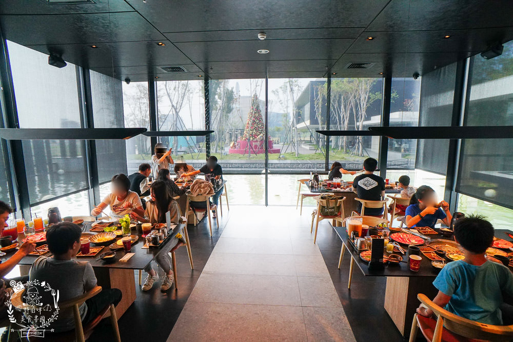 高雄碳佐麻里時代店|假日人潮爆滿座無虛席的絕美水上燒肉餐廳!燒肉生魚片丼飯應有盡有 - 第11張圖 高雄碳佐麻里時代店|假日人潮爆滿座無虛席的絕美水上燒肉餐廳!燒肉生魚片丼飯應有盡有