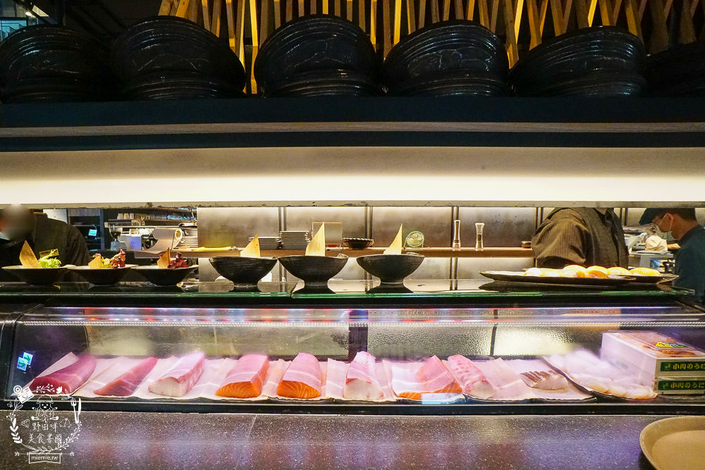高雄碳佐麻里時代店|假日人潮爆滿座無虛席的絕美水上燒肉餐廳!燒肉生魚片丼飯應有盡有 - 第13張圖 高雄碳佐麻里時代店|假日人潮爆滿座無虛席的絕美水上燒肉餐廳!燒肉生魚片丼飯應有盡有