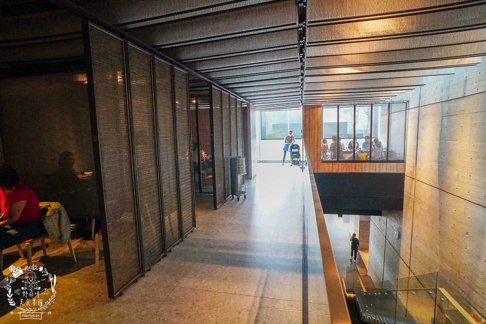 高雄碳佐麻里時代店|假日人潮爆滿座無虛席的絕美水上燒肉餐廳!燒肉生魚片丼飯應有盡有 - 第19張圖 高雄碳佐麻里時代店|假日人潮爆滿座無虛席的絕美水上燒肉餐廳!燒肉生魚片丼飯應有盡有