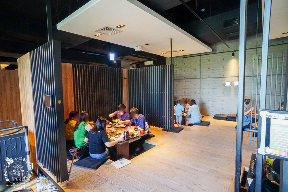 高雄碳佐麻里時代店|假日人潮爆滿座無虛席的絕美水上燒肉餐廳!燒肉生魚片丼飯應有盡有 - 第23張圖 高雄碳佐麻里時代店|假日人潮爆滿座無虛席的絕美水上燒肉餐廳!燒肉生魚片丼飯應有盡有