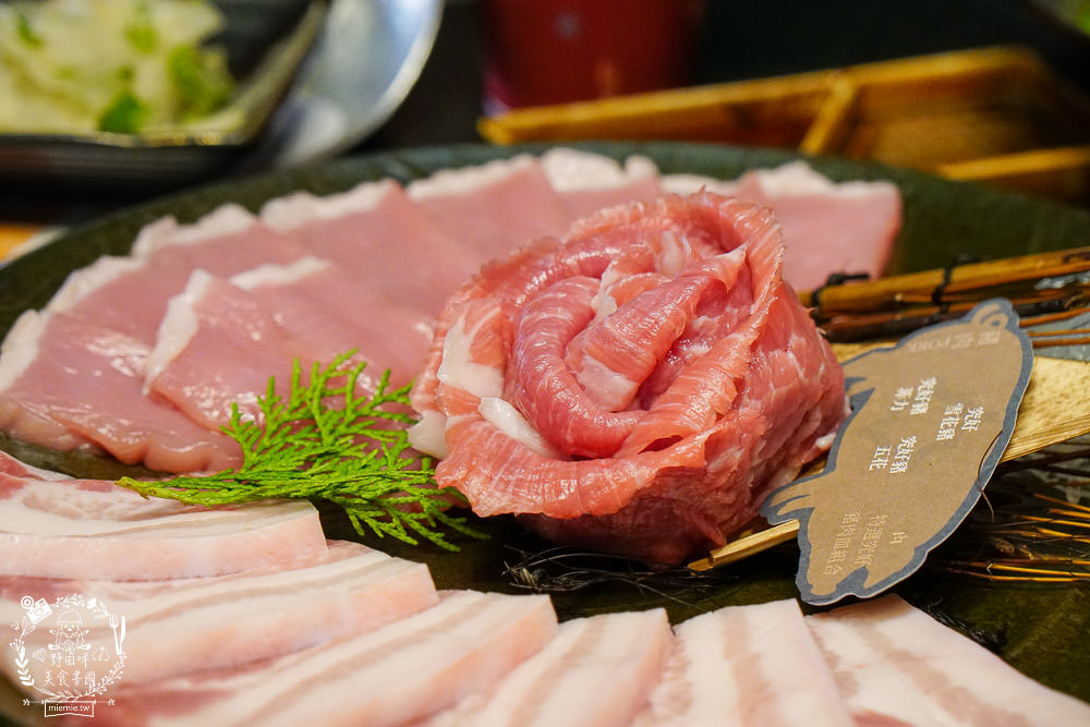 高雄碳佐麻里時代店|假日人潮爆滿座無虛席的絕美水上燒肉餐廳!燒肉生魚片丼飯應有盡有 - 第34張圖 高雄碳佐麻里時代店|假日人潮爆滿座無虛席的絕美水上燒肉餐廳!燒肉生魚片丼飯應有盡有