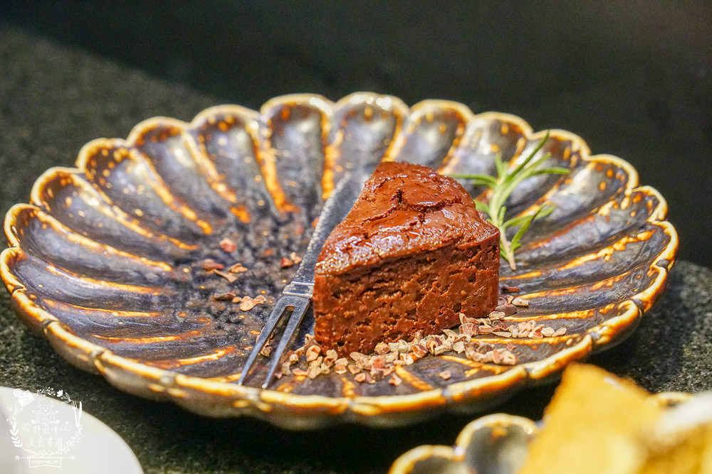 高雄碳佐麻里時代店|假日人潮爆滿座無虛席的絕美水上燒肉餐廳!燒肉生魚片丼飯應有盡有 - 第52張圖 高雄碳佐麻里時代店|假日人潮爆滿座無虛席的絕美水上燒肉餐廳!燒肉生魚片丼飯應有盡有