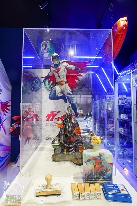 高雄[科學小飛俠海底秘密基地]全台唯一科學小飛俠博物館!日本柏青哥機台+好玩cosplay