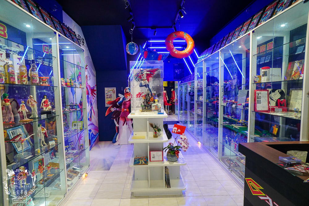 高雄[科學小飛俠海底秘密基地]全台唯一科學小飛俠博物館!日本柏青哥機台+好玩cosplay