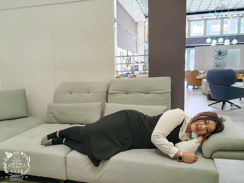 台南沙發推薦!第諾沙發設計大師高品質又充滿時尚感的客製化沙發工廠!沙發還佛心提供十年保固?