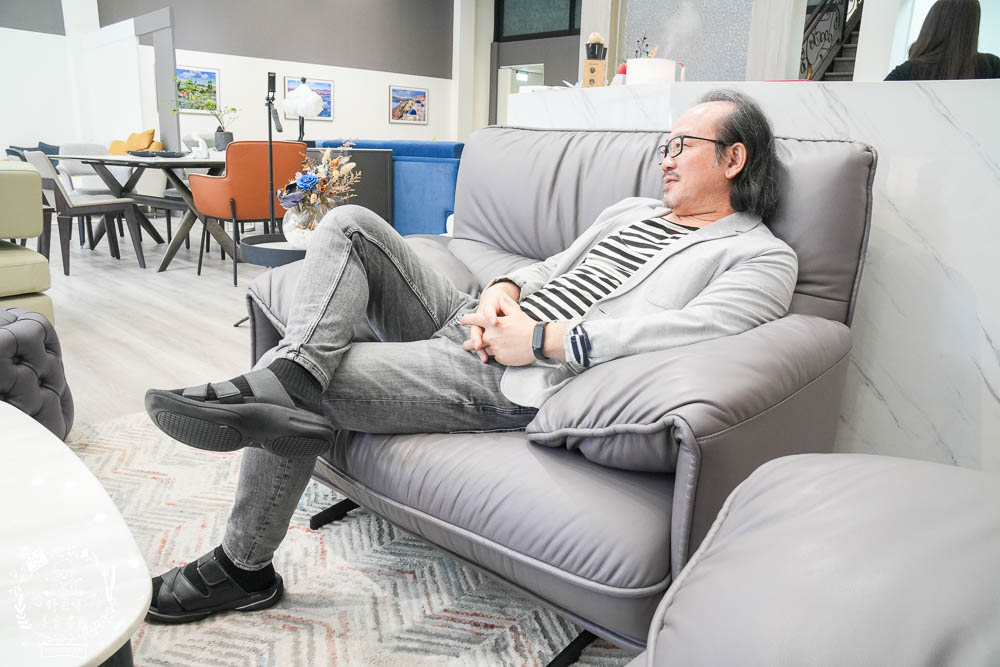 台南沙發推薦!第諾沙發設計大師高品質又充滿時尚感的客製化沙發工廠!沙發還佛心提供十年保固?