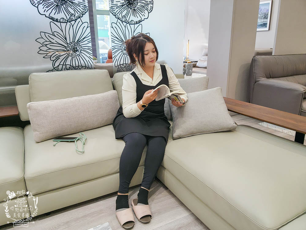 台南沙發推薦!第諾沙發設計大師高品質又充滿時尚感的客製化沙發工廠!沙發還佛心提供十年保固?