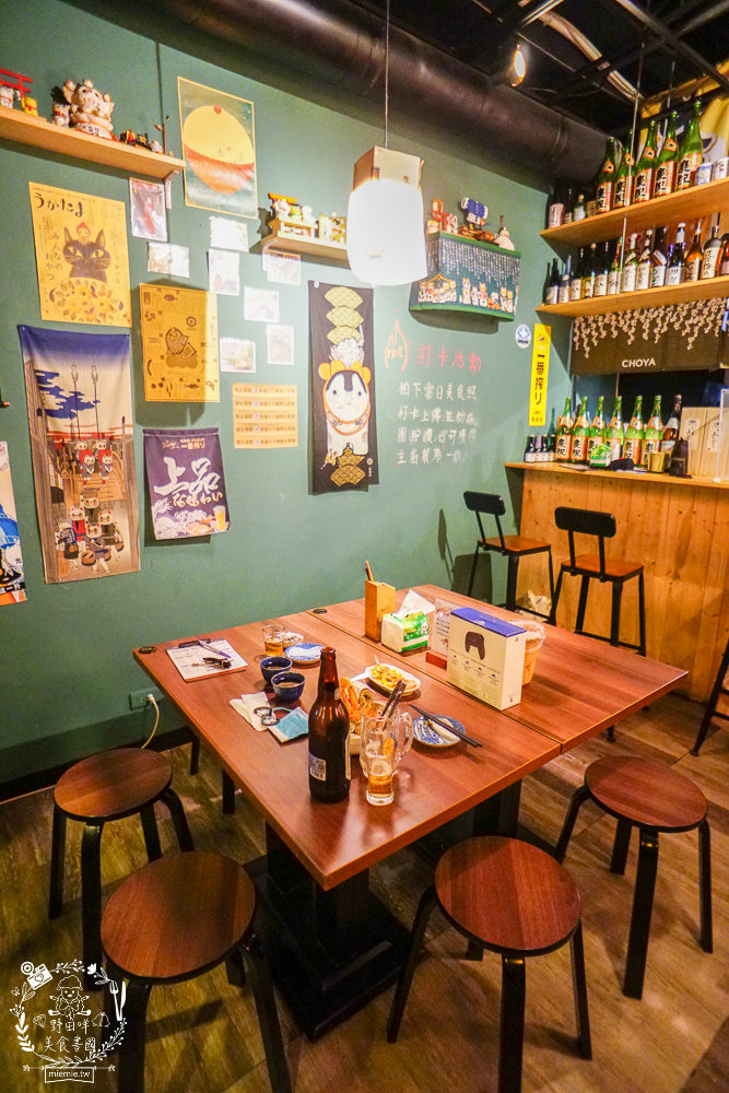 高雄[築田日式創意料理居酒屋]醬漬鮭魚卵丼超人氣銷魂必點!滿滿的鮭魚卵多到看不見米飯?