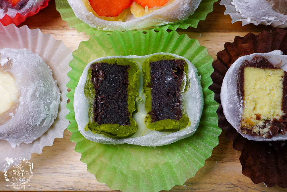 高雄[紅斗泥草莓大福]限定三個月的超吸睛的人氣檳榔草莓大福?口味繽紛的草莓大福+乳酪口味濃郁香甜