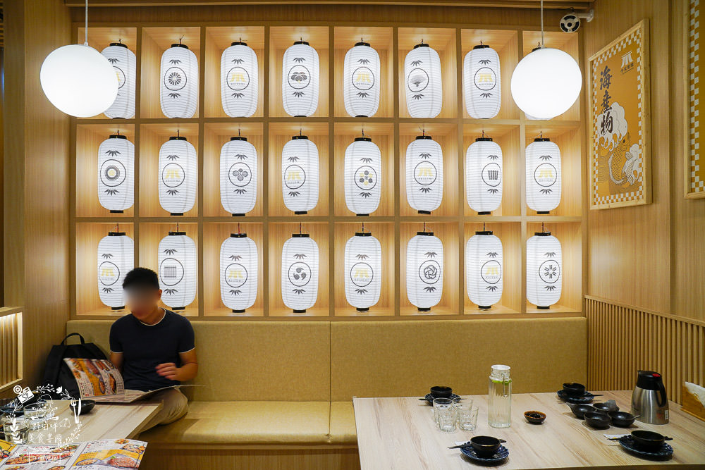 高雄[小泉聚場]超有趣DIY塞到炸開蝦手捲!石燒拌炒香氣濃郁迷人!