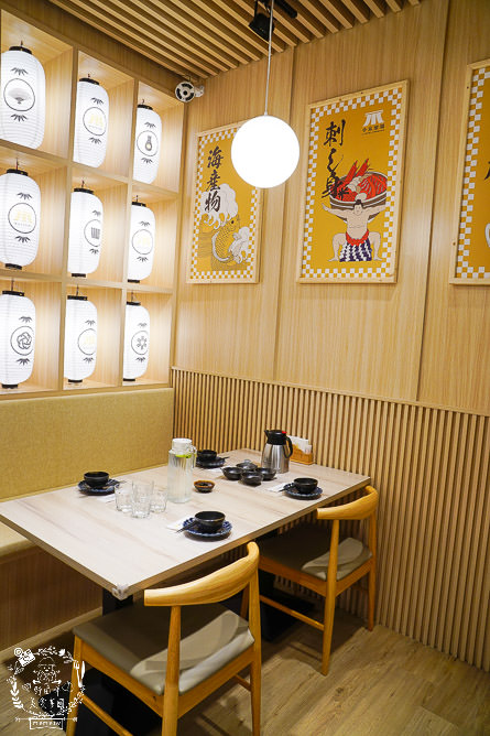 高雄[小泉聚場]超有趣DIY塞到炸開蝦手捲!石燒拌炒香氣濃郁迷人!