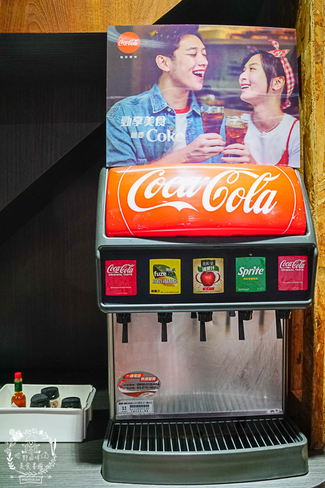 義客隆Pasta|高雄隱藏在忠孝夜市的精緻義大利麵!壽星超讚活動年齡幾歲就送幾個雞塊!