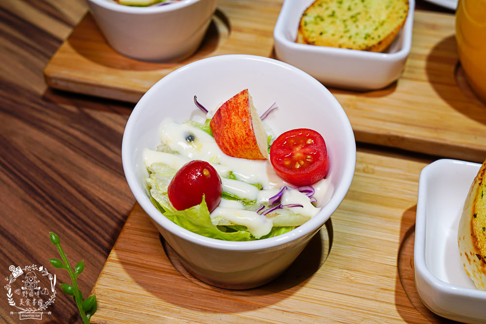 義客隆Pasta|高雄隱藏在忠孝夜市的精緻義大利麵!壽星超讚活動年齡幾歲就送幾個雞塊!