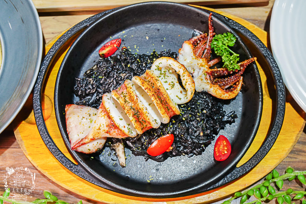 義客隆Pasta|高雄隱藏在忠孝夜市的精緻義大利麵!壽星超讚活動年齡幾歲就送幾個雞塊!