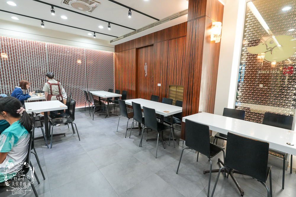 高雄鴨肉飯推薦[聰明鴨肉店]號稱鴨肉界LV的40年老店!推出真空鴨肉包裝送禮自用兩相宜!