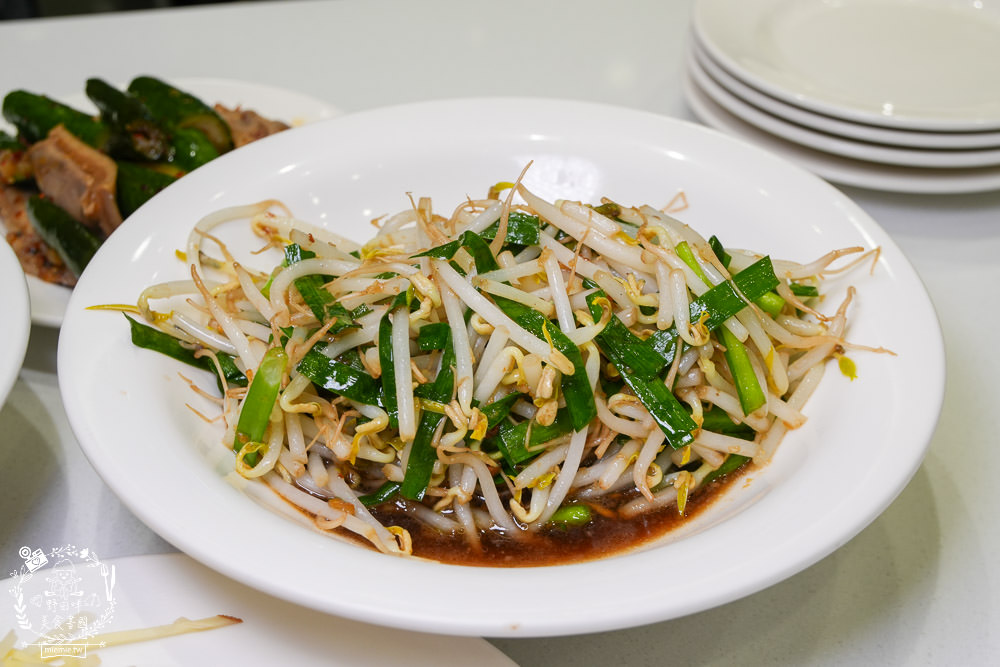 高雄鴨肉飯推薦[聰明鴨肉店]號稱鴨肉界LV的40年老店!推出真空鴨肉包裝送禮自用兩相宜!