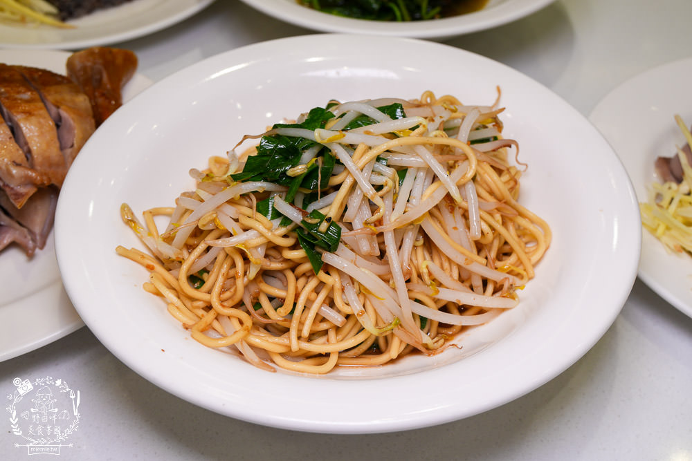 高雄鴨肉飯推薦[聰明鴨肉店]號稱鴨肉界LV的40年老店!推出真空鴨肉包裝送禮自用兩相宜!