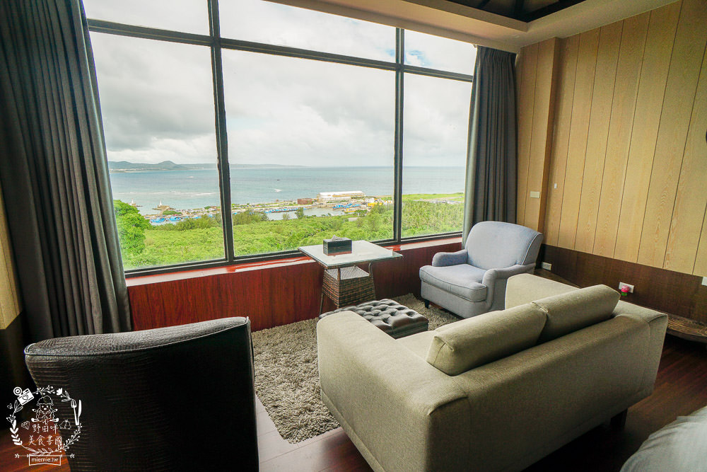 墾丁海景住宿[聽靜海休閒會館]睡醒就是湛藍大海與唯美日出!欣賞遼闊海景邊泡澡