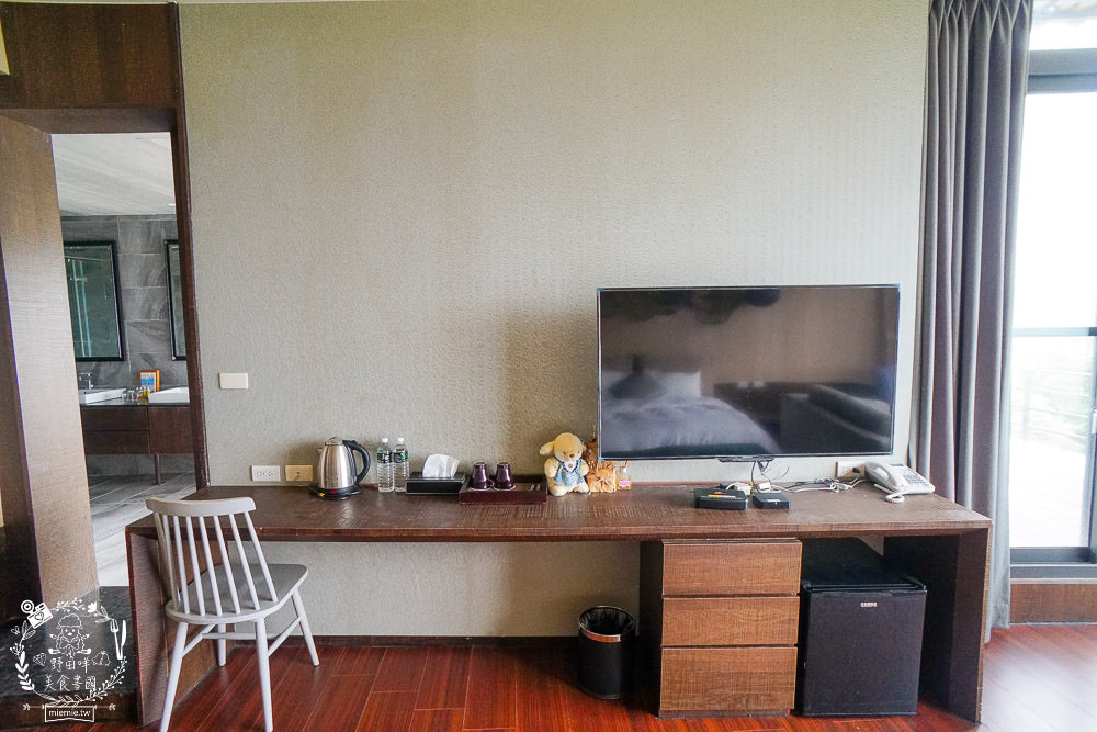 墾丁海景住宿[聽靜海休閒會館]睡醒就是湛藍大海與唯美日出!欣賞遼闊海景邊泡澡