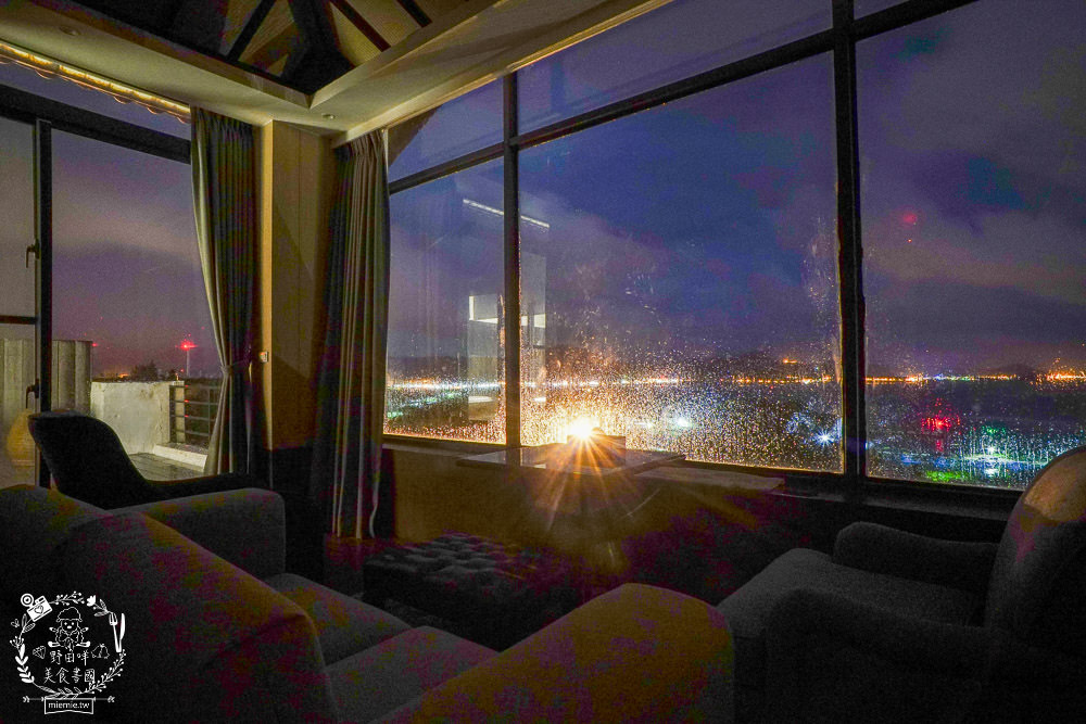 墾丁海景住宿[聽靜海休閒會館]睡醒就是湛藍大海與唯美日出!欣賞遼闊海景邊泡澡