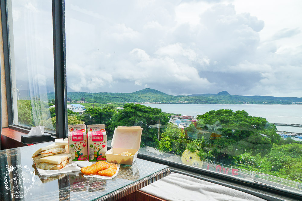 墾丁海景住宿[聽靜海休閒會館]睡醒就是湛藍大海與唯美日出!欣賞遼闊海景邊泡澡