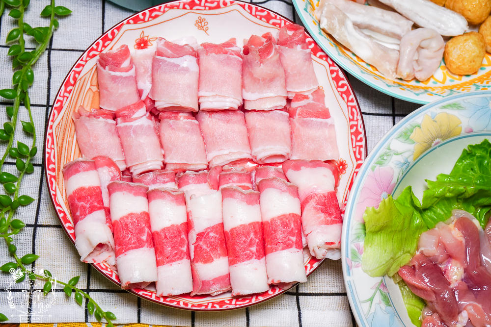 肉多多火鍋超值4.9折外帶餐!火鍋第一品牌 2022「樂多多集團」最歡樂最大火鍋集團!限量贈送海尼根啤酒0.0零酒精?