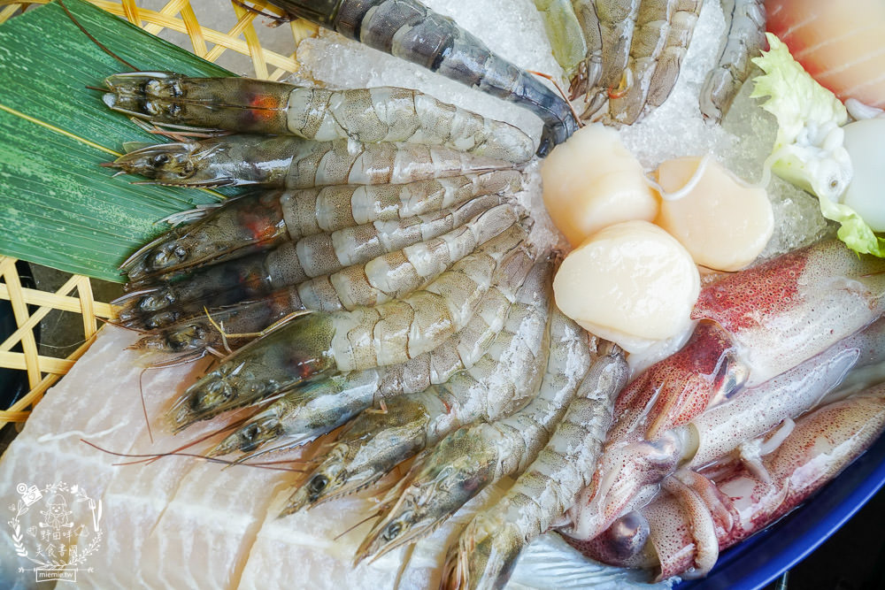 台灣火鍋第一品牌肉多多 大變身!網路溫度計好感度，星等及聲量排行蟬聯兩年第一名!蔬食者的天堂鍋物35種蔬菜無限吃到飽!肉多多開了50間分店你知道嗎?