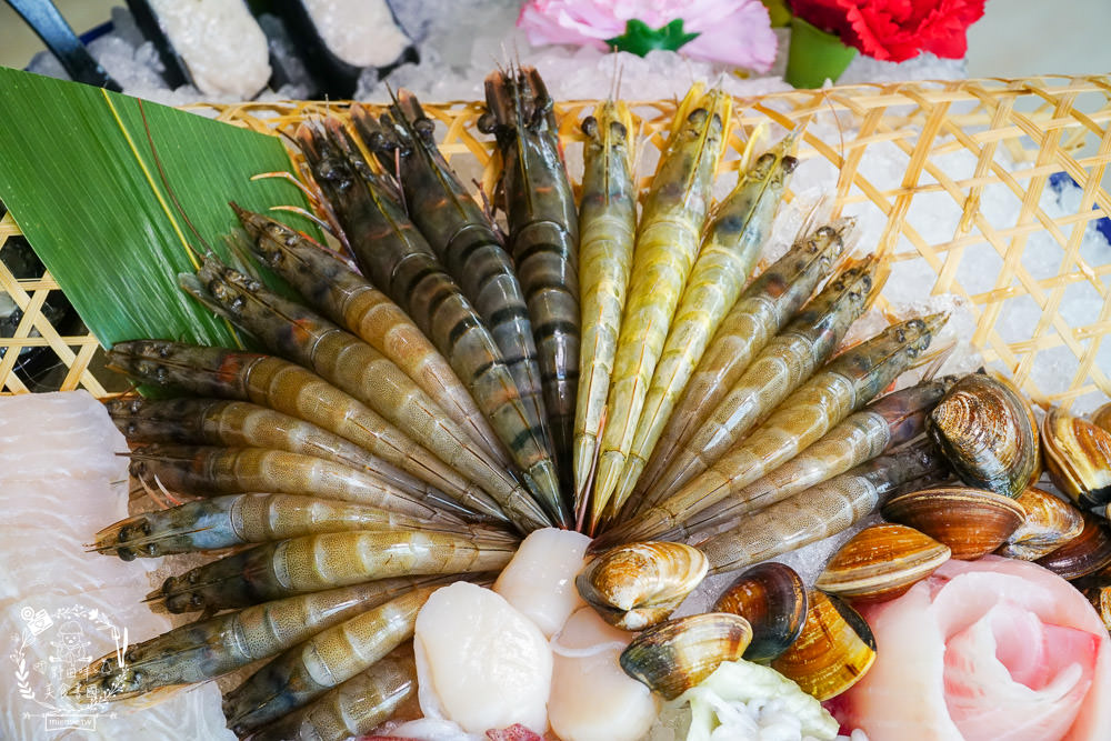 台灣火鍋第一品牌肉多多 大變身!網路溫度計好感度，星等及聲量排行蟬聯兩年第一名!蔬食者的天堂鍋物35種蔬菜無限吃到飽!肉多多開了50間分店你知道嗎?