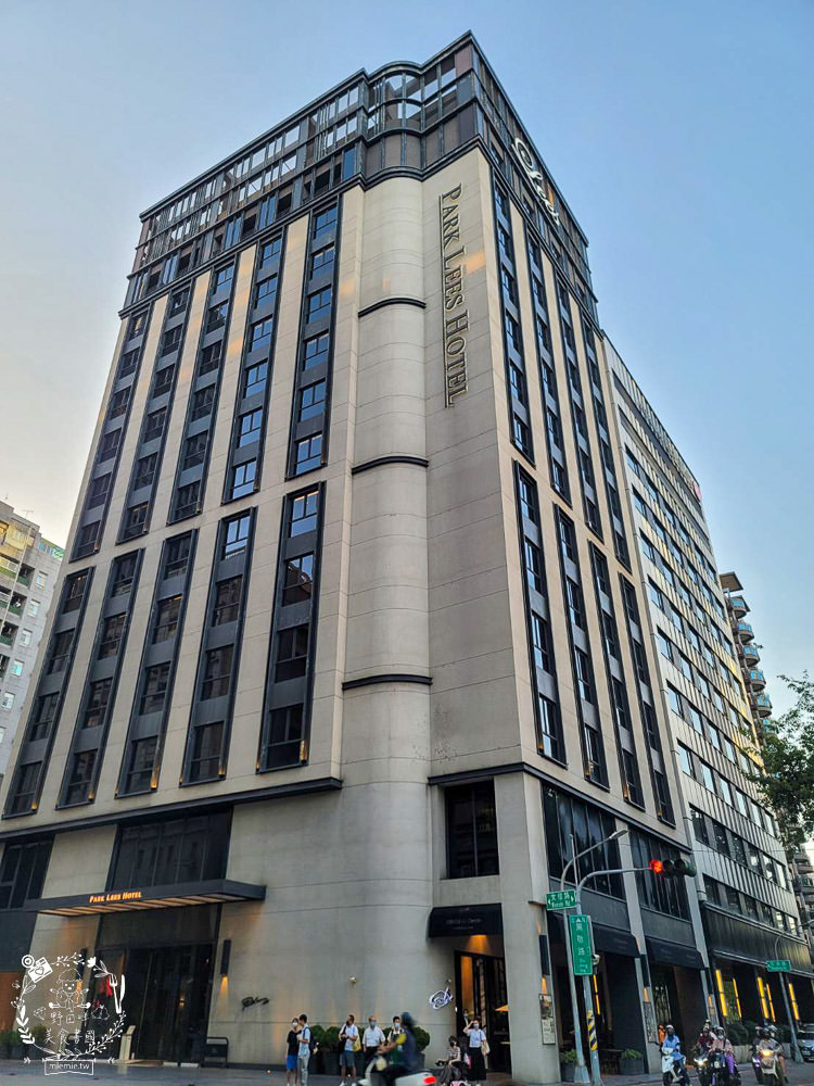 艾可廚坊Fusion Restaurant & Bar|隱藏在帕可麗酒店的森林系超精緻義法料理!極致銷魂的煙燻鴨胸肉美味必點!