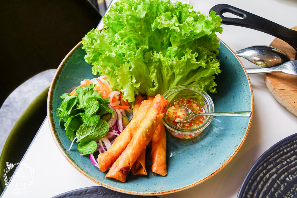 艾可廚坊Fusion Restaurant & Bar|隱藏在帕可麗酒店的森林系超精緻義法料理!極致銷魂的煙燻鴨胸肉美味必點!