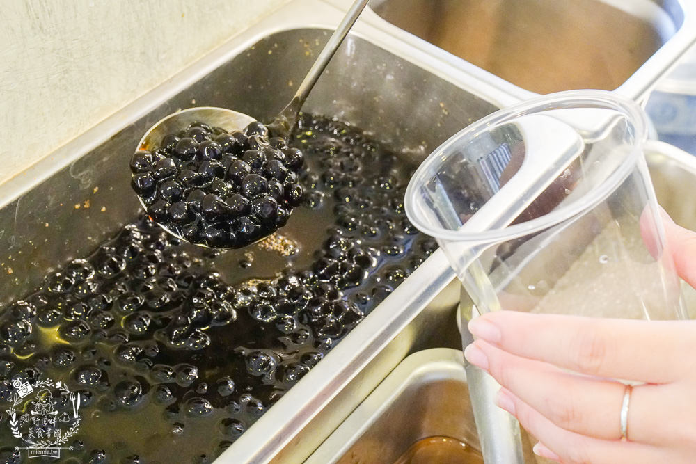 高雄[芋花園大豐店]零澱粉豆花品嘗起來無負擔!小芋圓芋頭沙美到像一幅油畫?三民甜品飲料店推薦!