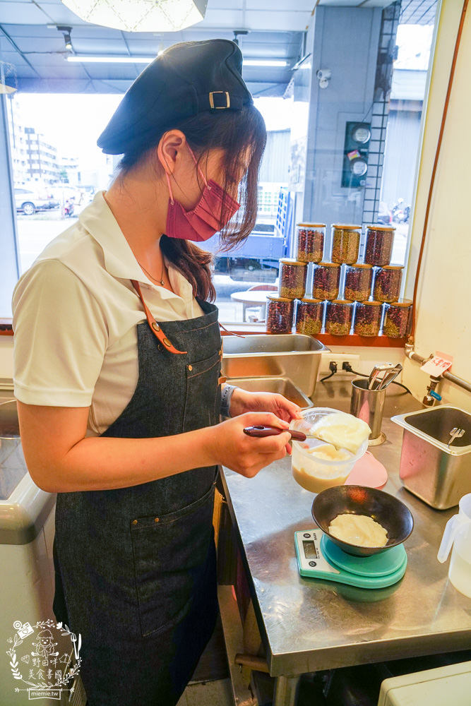 高雄[芋花園大豐店]零澱粉豆花品嘗起來無負擔!小芋圓芋頭沙美到像一幅油畫?三民甜品飲料店推薦!