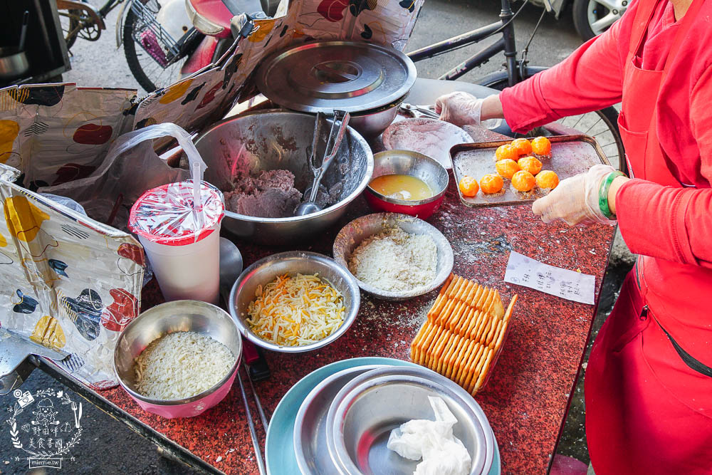 高雄[芋見蘇媽媽-五甲白糖粿]超人氣爆漿起司芋泥球無敵牽絲!假日要排隊一小時?CP值超高銅板美食!