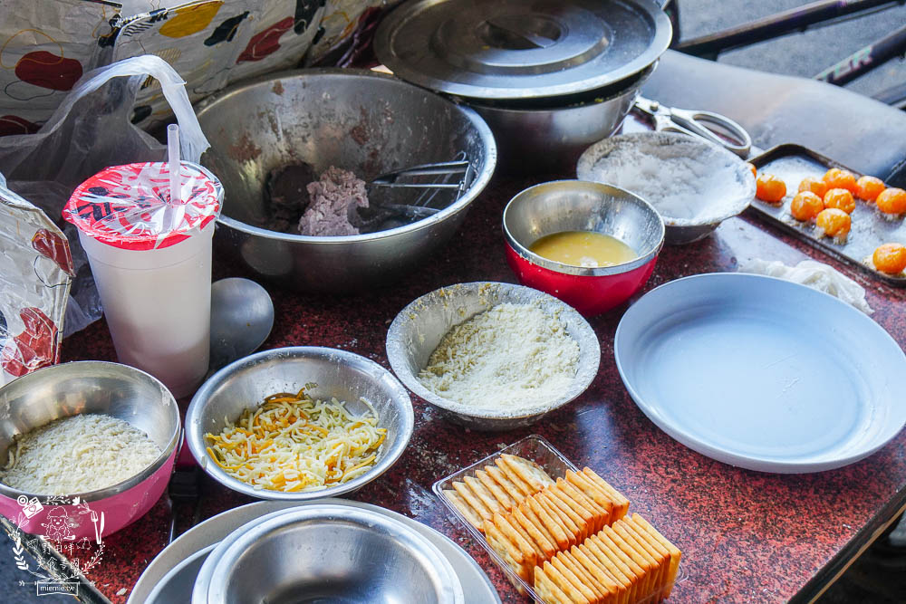 高雄[芋見蘇媽媽-五甲白糖粿]超人氣爆漿起司芋泥球無敵牽絲!假日要排隊一小時?CP值超高銅板美食!