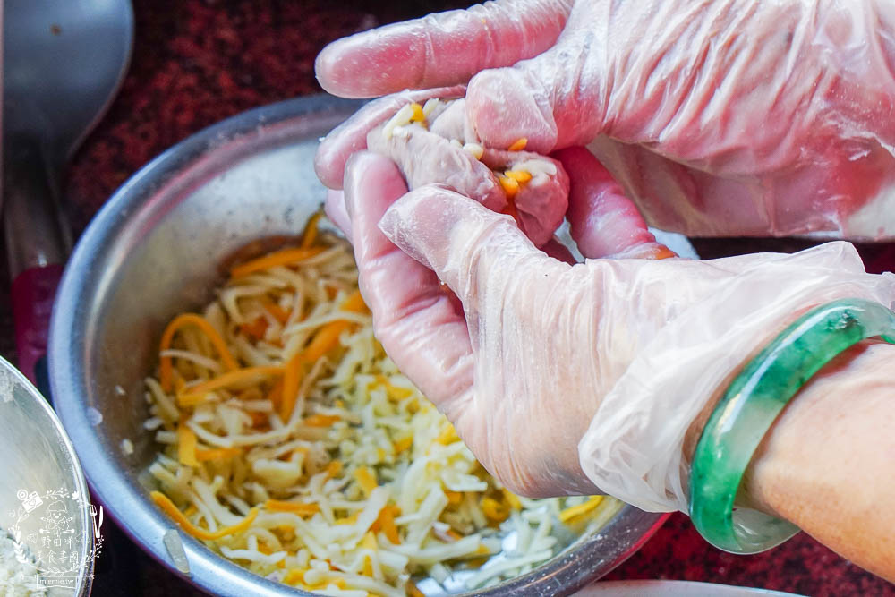 高雄[芋見蘇媽媽-五甲白糖粿]超人氣爆漿起司芋泥球無敵牽絲!假日要排隊一小時?CP值超高銅板美食!