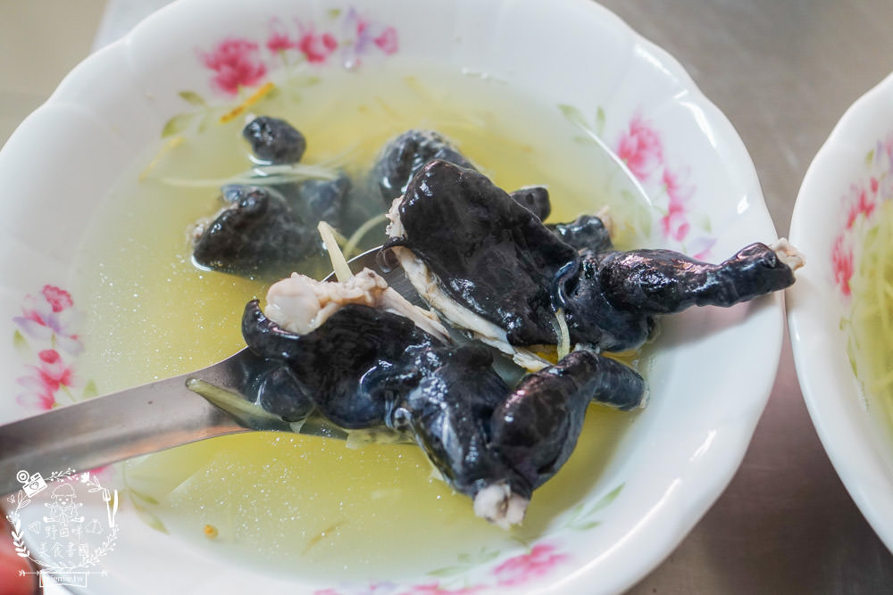 高雄[花枝鱔魚意麵]鳳山居然也有很補的美味田雞湯?鱔魚意麵更是強力主打!20年老店饕客口碑推薦!