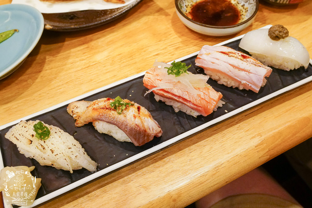 高雄日本料理[花現手作壽司]楠梓美食推薦!高雄隱藏版美食