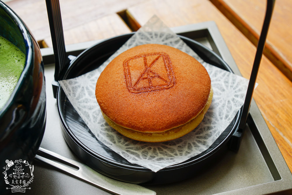 若井藝術WAKAI Arts|高雄超隱藏版一秒就能飛到京都的抹茶網美店?還有小畫廊可以欣賞?