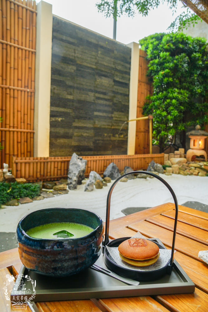 若井藝術WAKAI Arts|高雄超隱藏版一秒就能飛到京都的抹茶網美店?還有小畫廊可以欣賞?